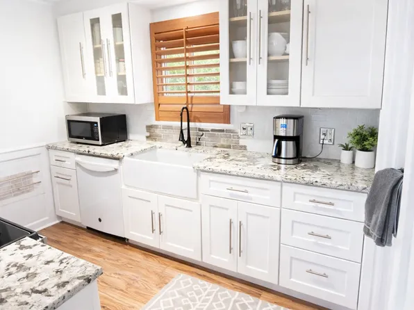 629 Selkirk St, West Palm Beach, FL 33405