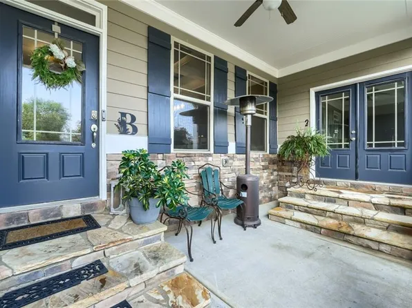 486 Riverwalk Manor Dr, Dallas, GA 30132