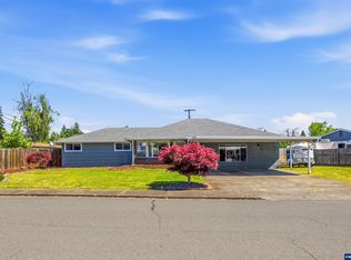 200 SE Walnut Ave, Dallas, OR 97338