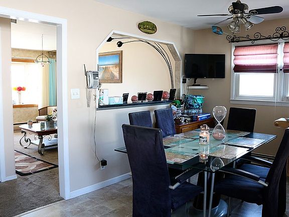 Spacious Kitchen