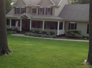 1512 Fox Creek Rd, Stroudsburg, PA 18360