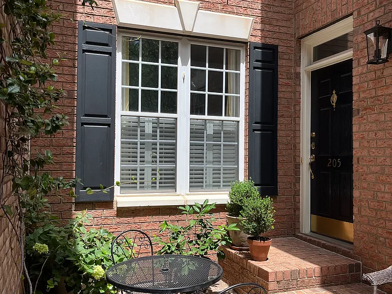 205 Caldwell Ln — Photo 15