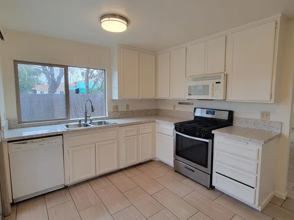 185 Avenida Las Brisas APT A, Oceanside, CA 92057