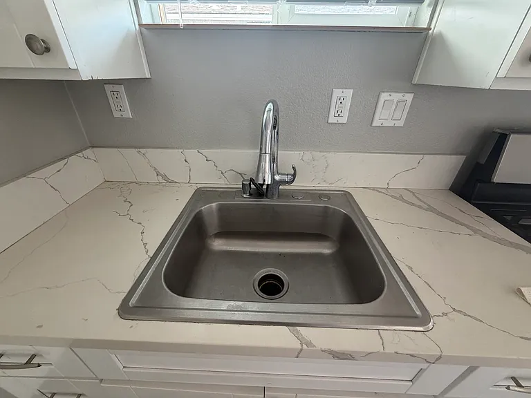5512 Riley St — Photo 6