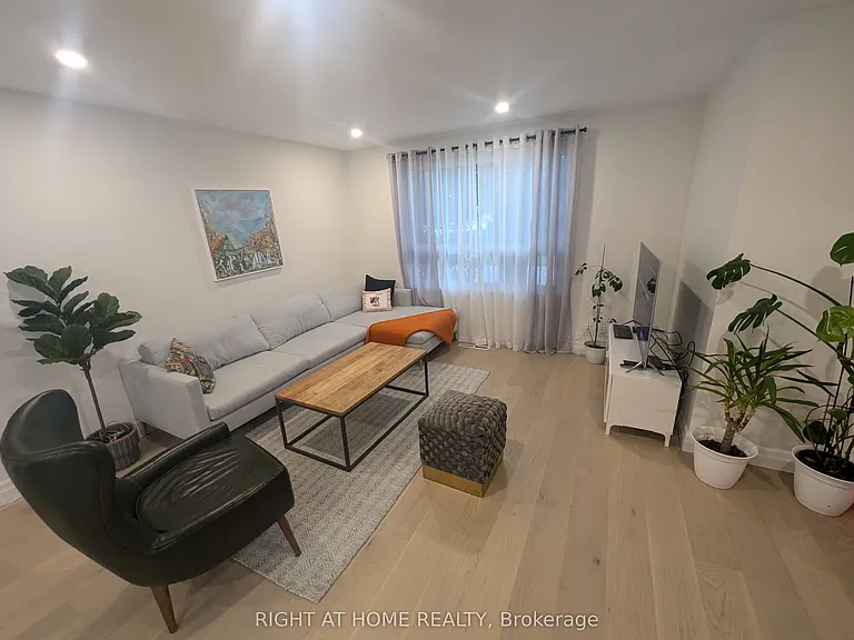 6 Broadpath Rd — Photo 11