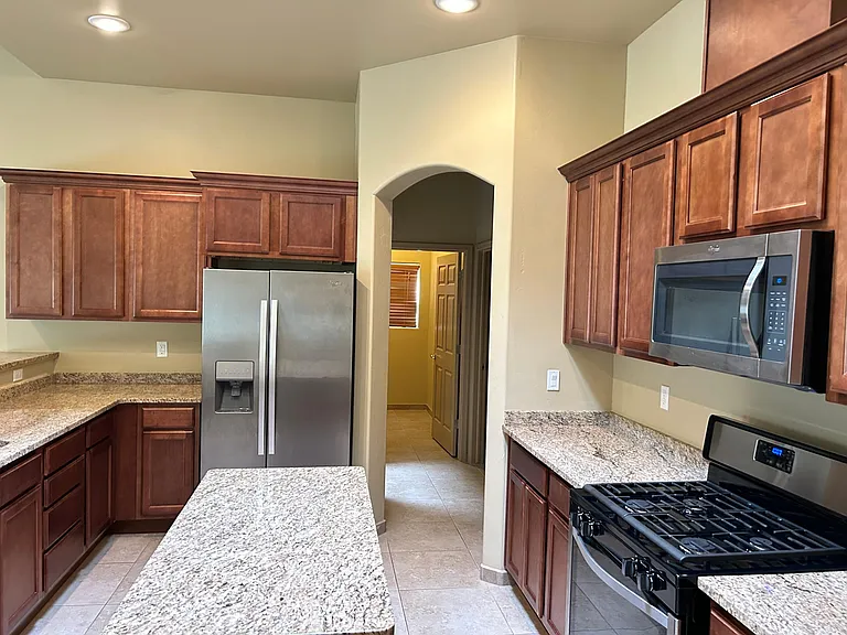 4354 Malaga St — Photo 8