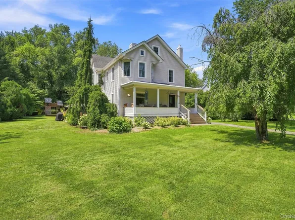 8 Berea Road, Walden, NY 12586