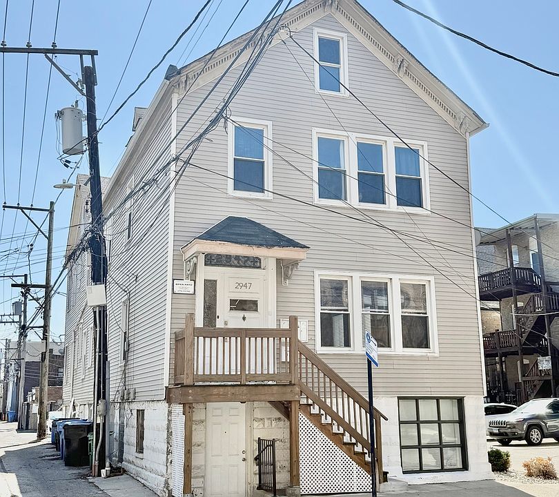 1st image of 2947 W Cortland St