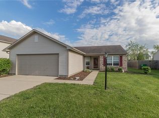 18074 Sanibel Cir, Westfield, IN 46062