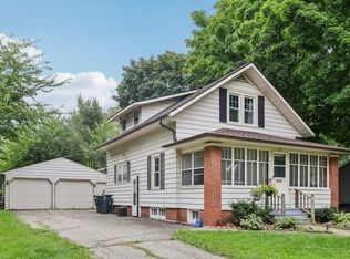 421 S Whiton St, Whitewater, WI 53190