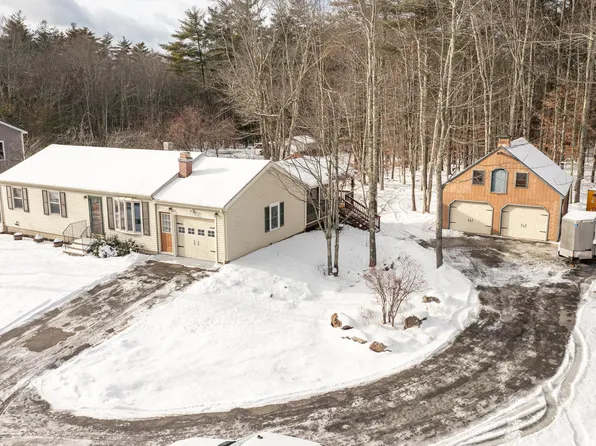 21 Four Rod Road, Rochester, NH 03867