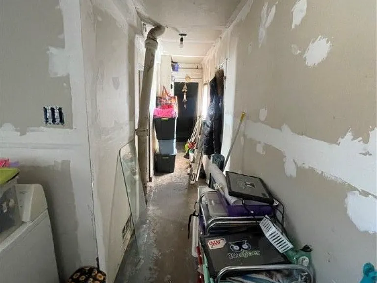 14 Sprain St — Photo 10