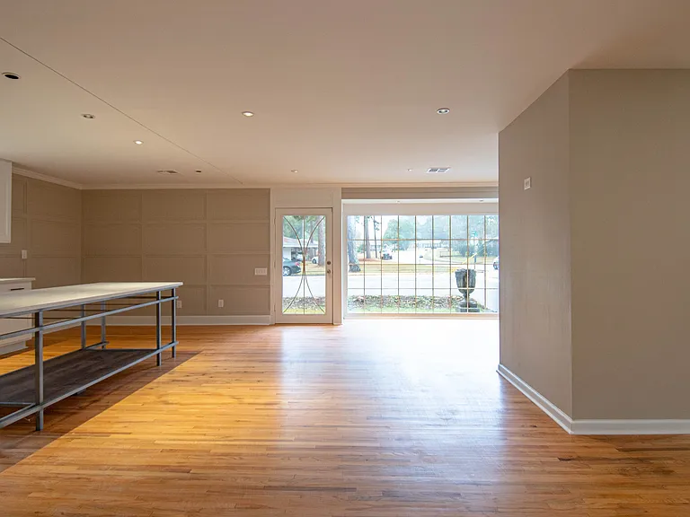 895 Greg Dr — Photo 22