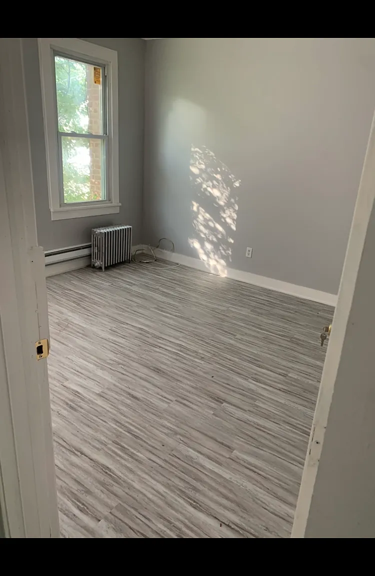 9 Warren Street - 3 — Photo 4