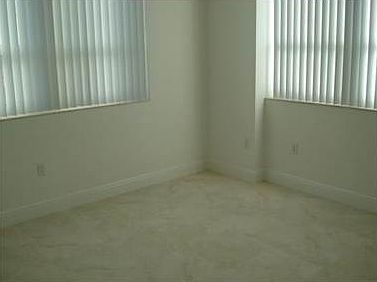 5th image of 3232 SW 22nd St APT 209