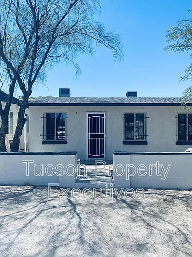 124 E Jacinto St #3 Photo 1