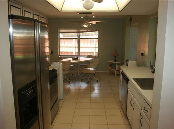 Upgraded Stainless Steel Appliances