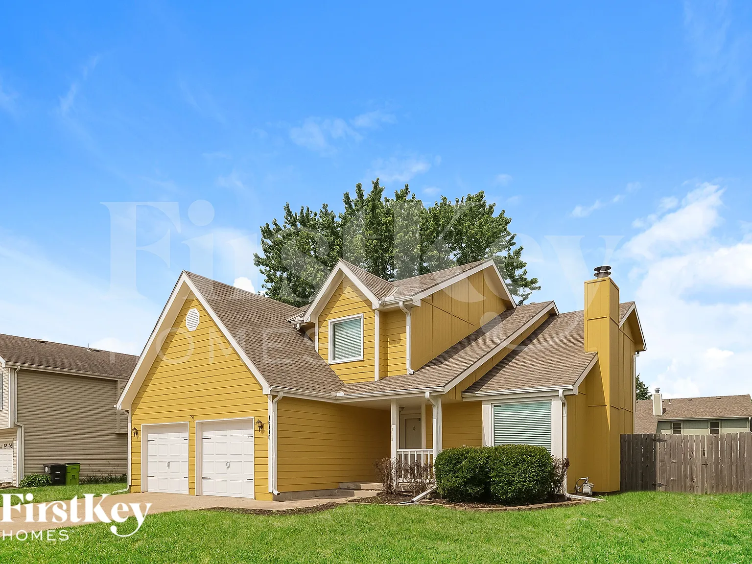 3 bed, 2.5 bath, 2200 sqft, $2,450 — Photo 2