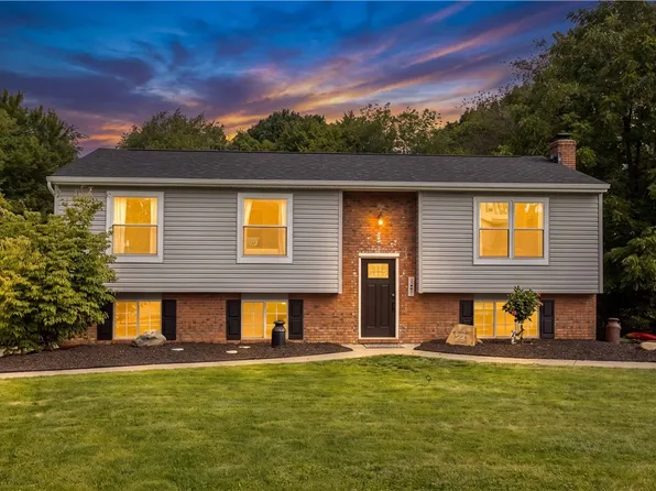 331 Rolling Hills Rd, Freedom, PA 15042