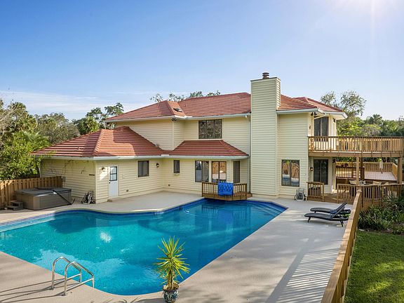 3rd image of 5155 Palmetto Avenue
