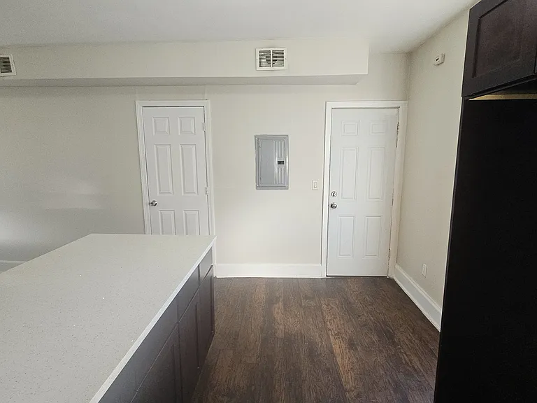 234-236 Renner Ave #3 — Photo 9