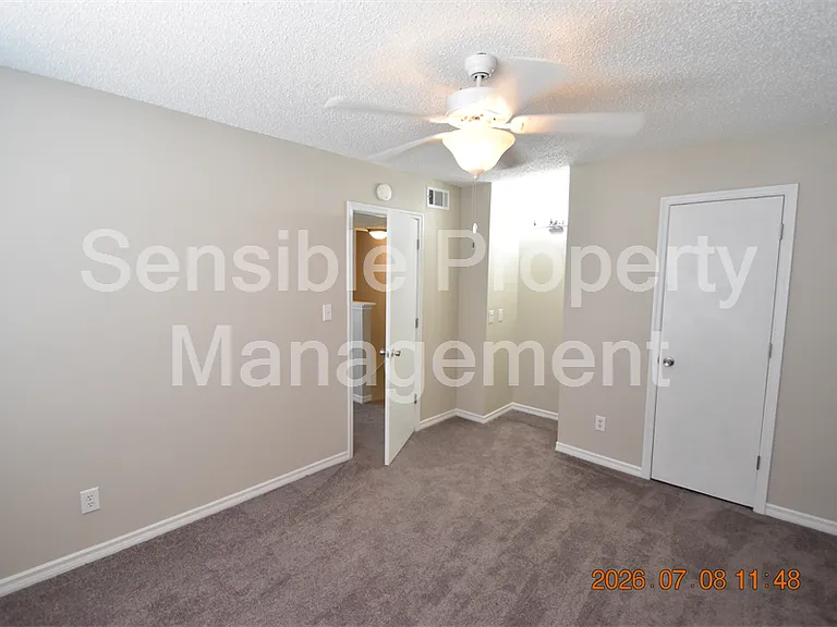 2302 Maki Rd #2 — Photo 15