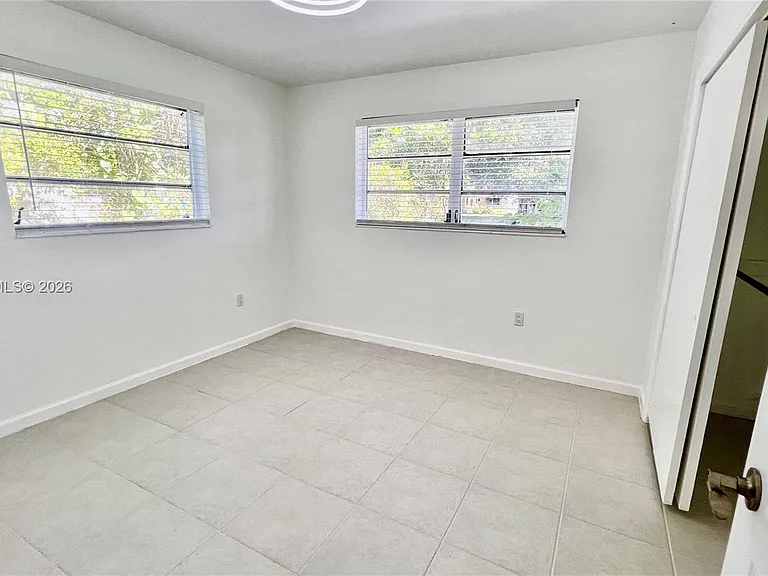 6193 SW 48th Ct #6193 — Photo 34