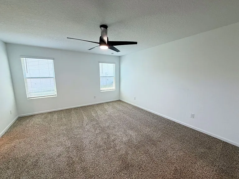 462 Ardila Cir — Photo 7