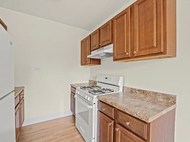 2600 Kimball LLC — Photo 160
