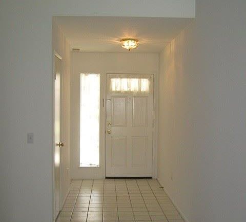 3rd image of 23942 Bennington Dr
