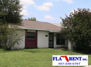 8029 Sparrow Dr, Orlando, FL 32825