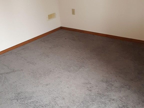 Smaller Bedroom 10x10