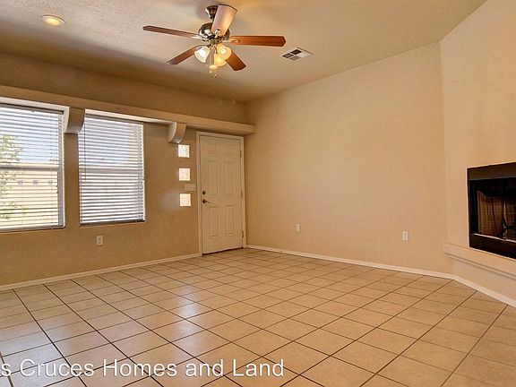 4th image of 1825 Gladys Dr APT 09