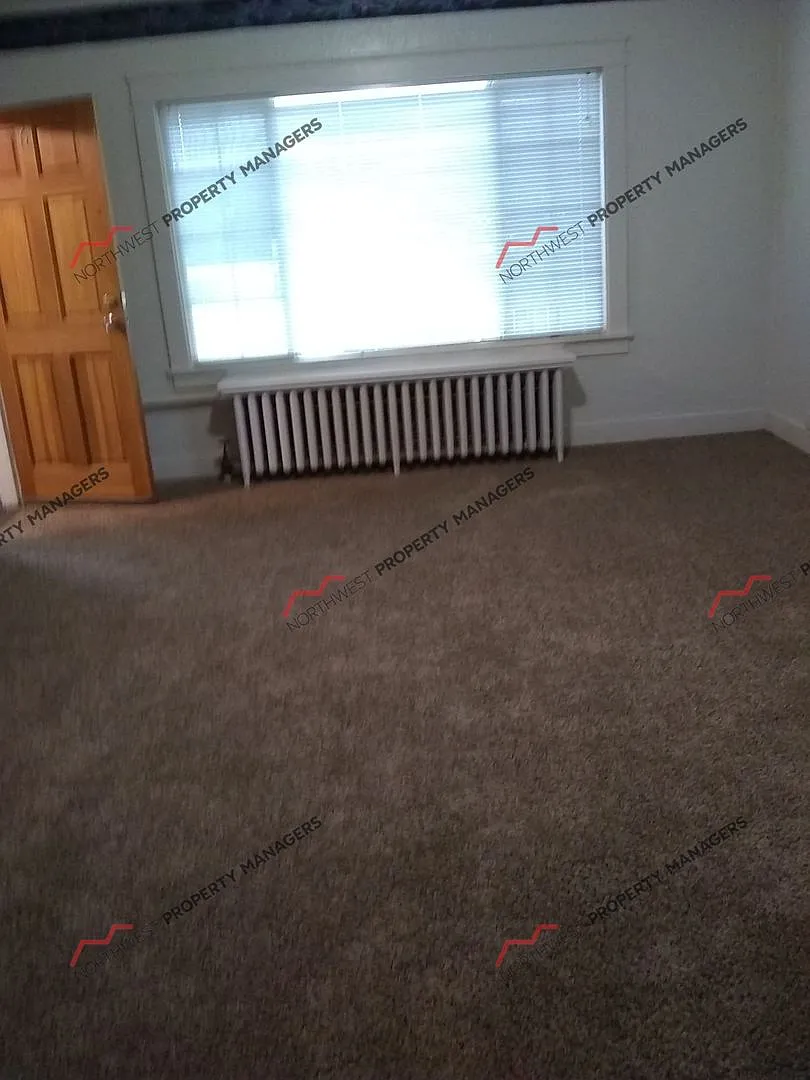 r42 Market Street Apartments — Photo 4