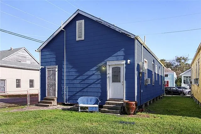 Building Photo - 7636 Zimpel St