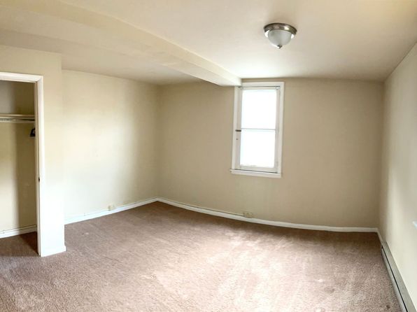 113-115 S Market St #203