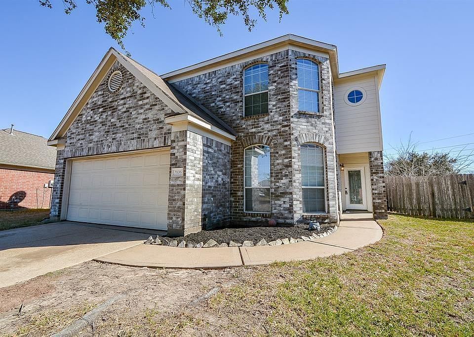 1st image of 2106 Umber Elm Ct