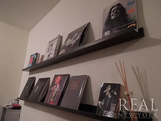 Rented by REAL New York | media 20