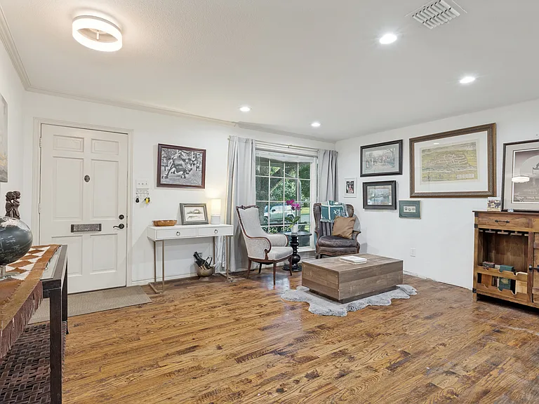1224 Ashland Dr — Photo 8