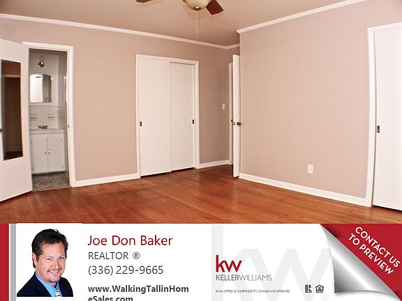 Master Bedroom w hardwoods