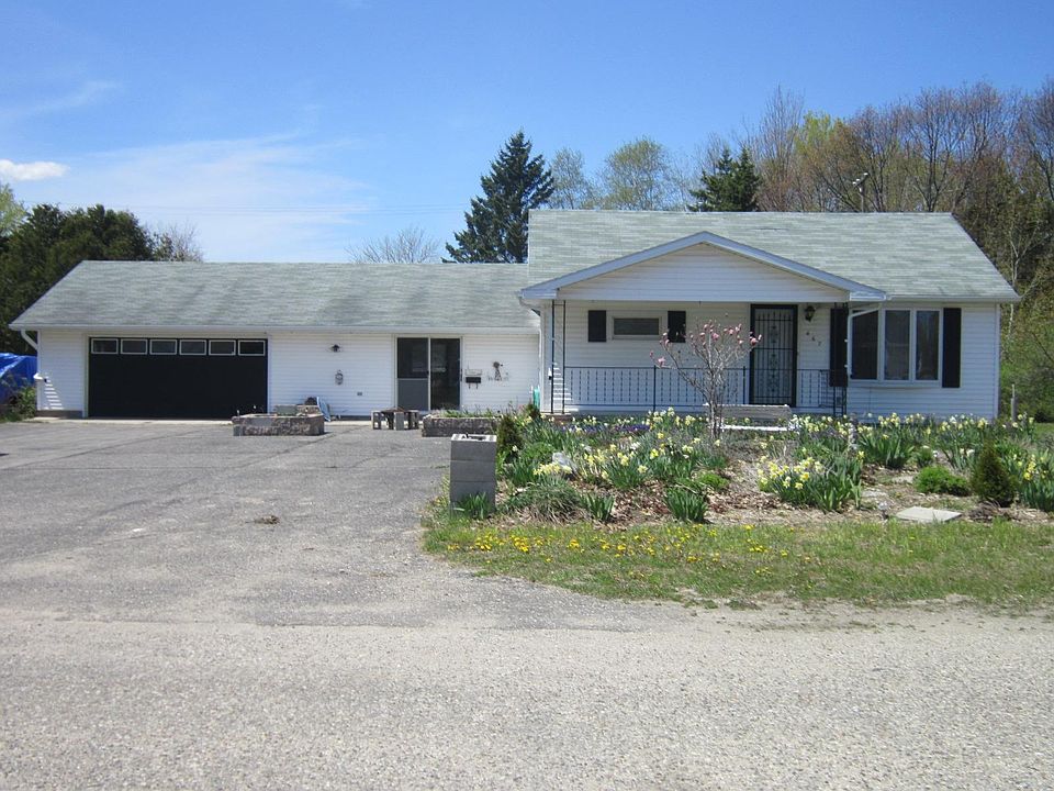 1st image of 467 Evergreen St