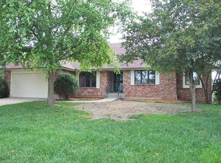 4420 SW Colly Creek Dr, Topeka, KS 66610