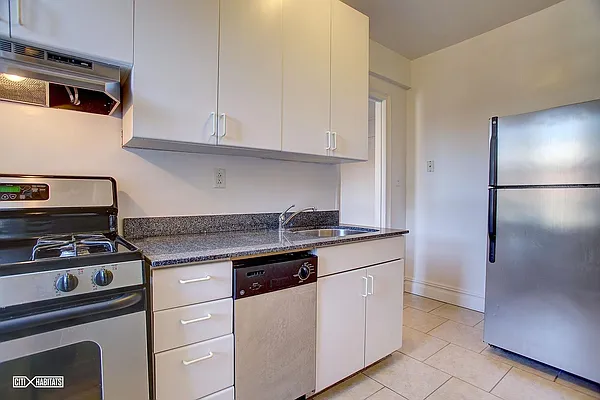 Rented by Citi Habitats | media 5