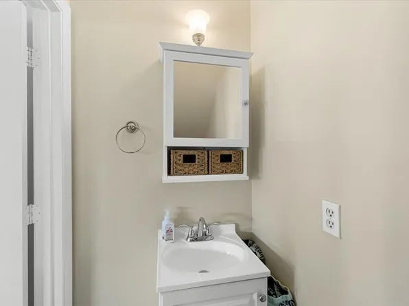 221 Foxtail Drive #I, Greenacres, FL 33415