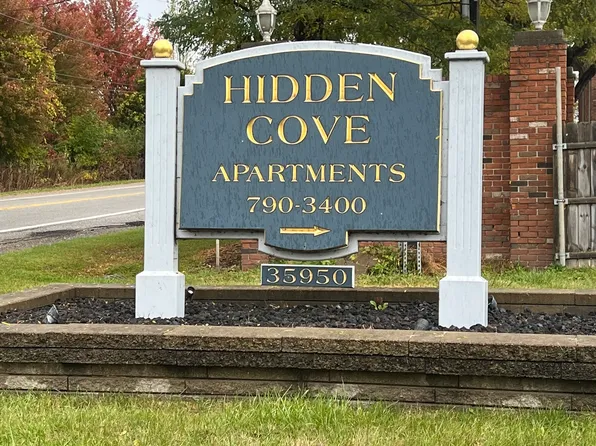35950 Jefferson Ave #104, Harrison Township, MI 48045