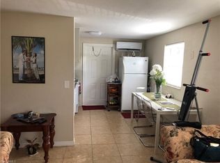 2497 Bayside St, Naples, FL 34112