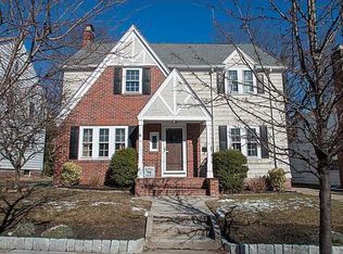 64 Sargent Ave, Providence, RI 02906