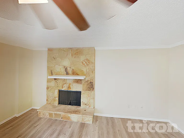 1739 Nappa Valley Ct SE — Photo 3