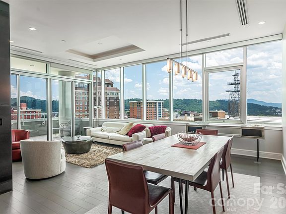 4th image of 151 Haywood St #1002