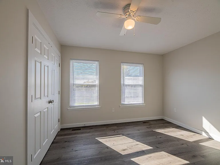 525 Gray Ave #2 — Photo 26